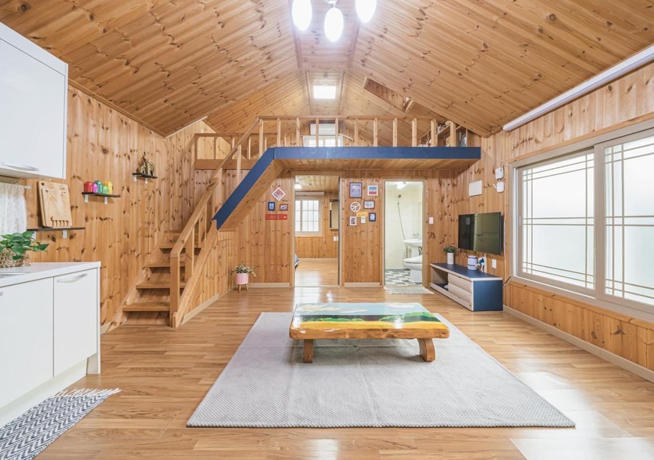 Jeju Haepoomdal Pension Extérieur photo