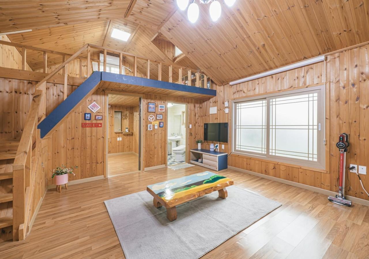 Jeju Haepoomdal Pension Extérieur photo