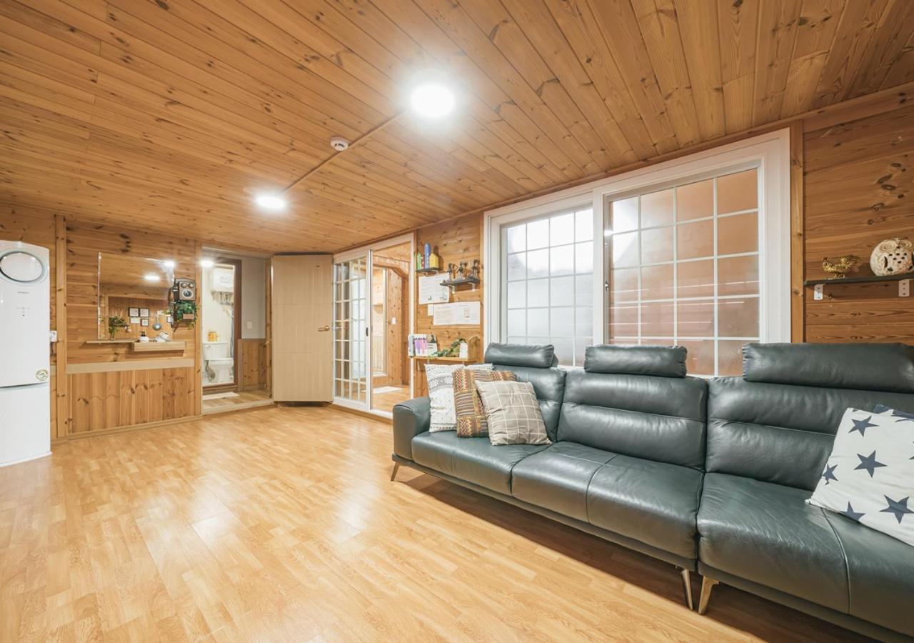 Jeju Haepoomdal Pension Extérieur photo