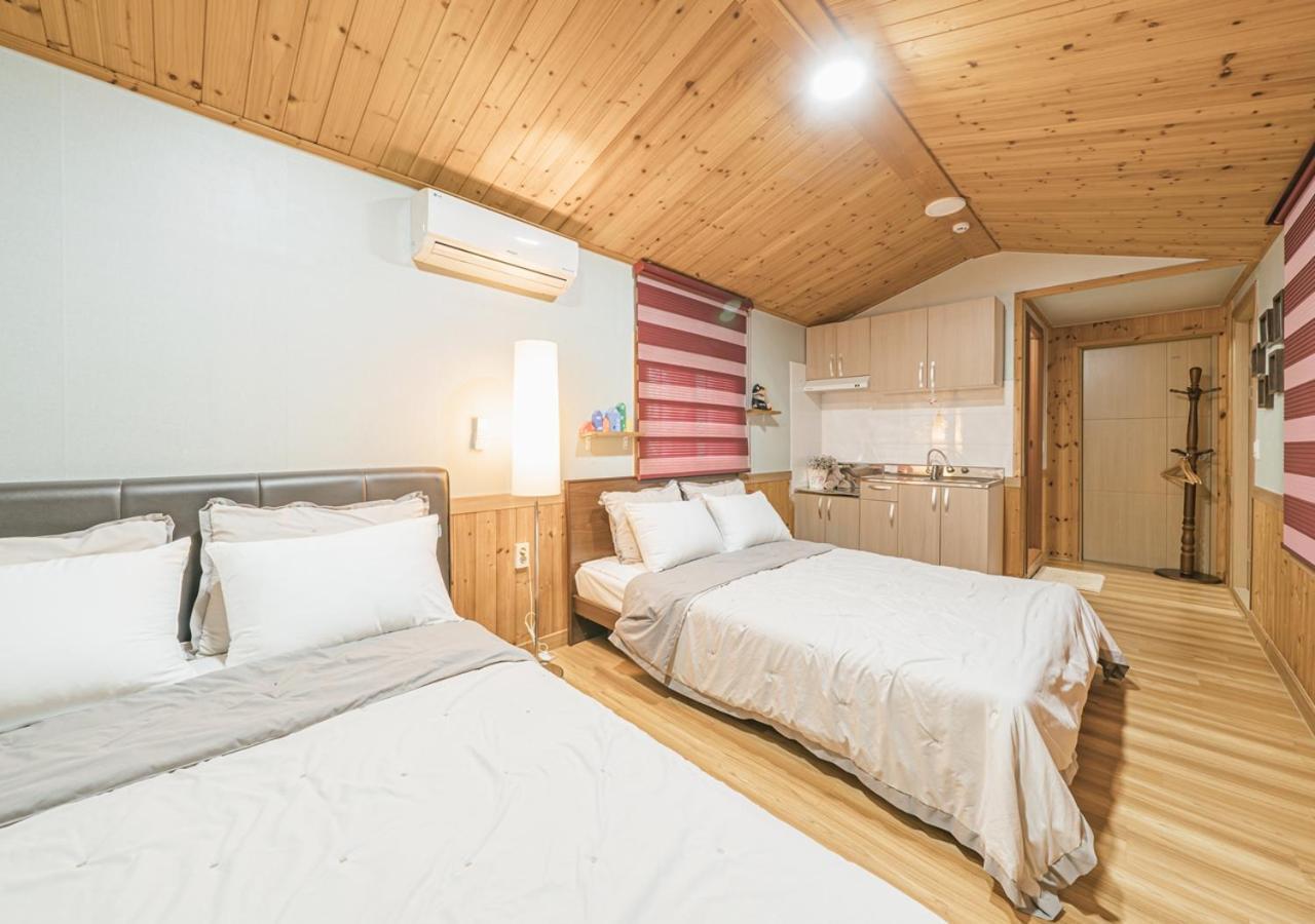 Jeju Haepoomdal Pension Extérieur photo