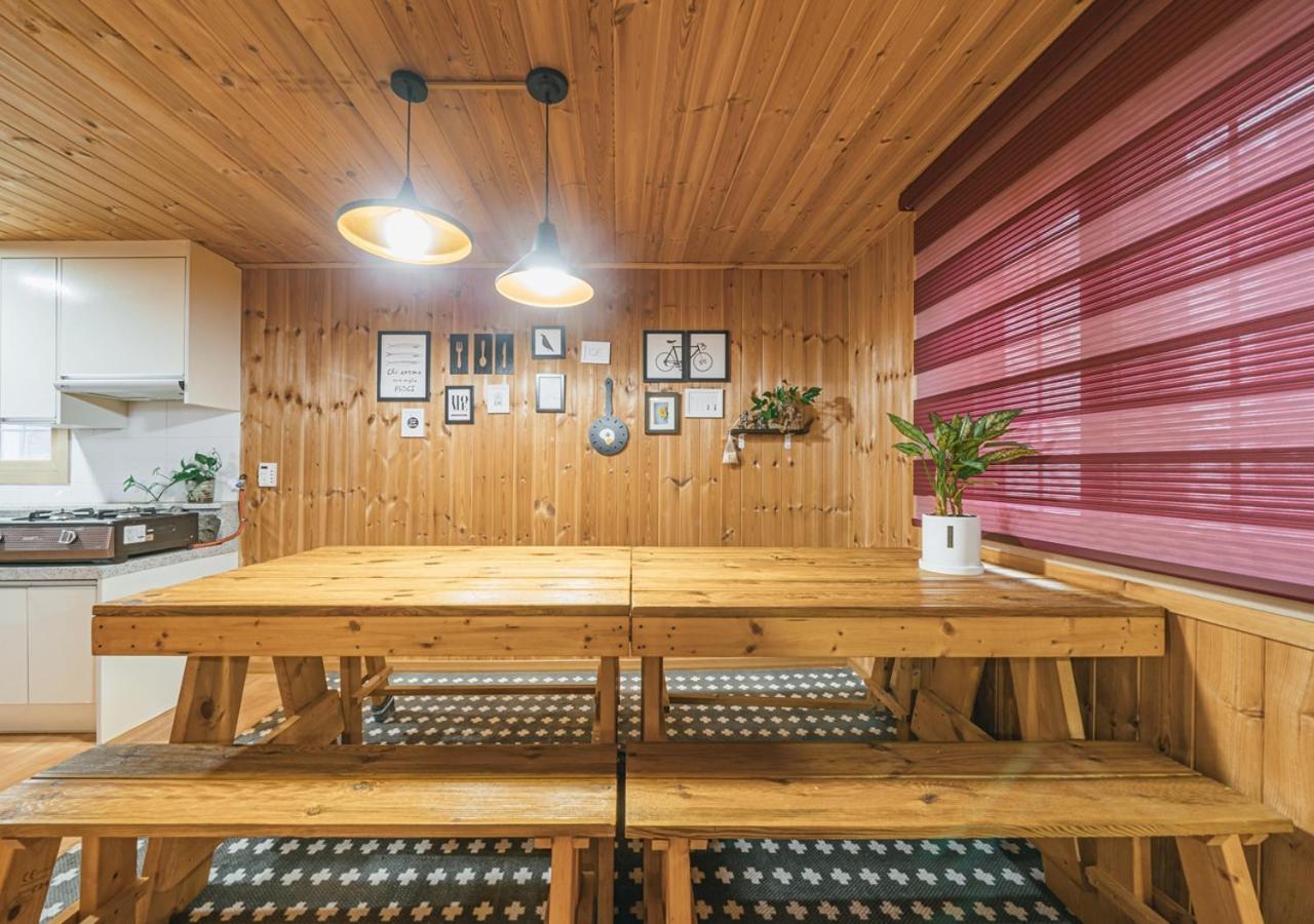 Jeju Haepoomdal Pension Extérieur photo